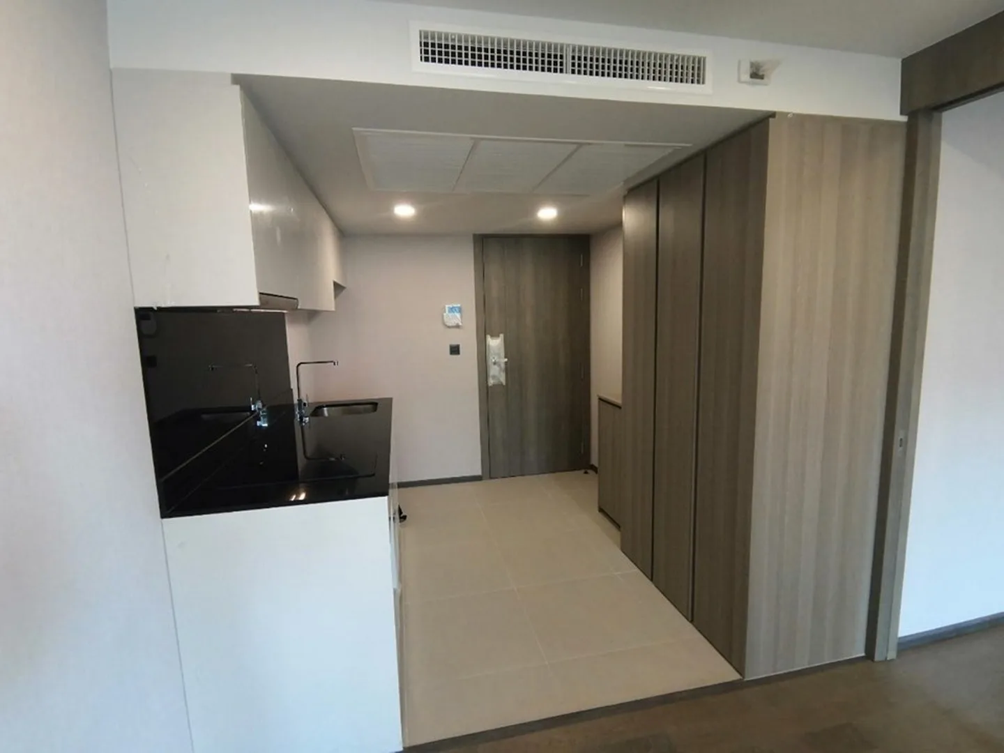Klass Condo Siam — photo 6