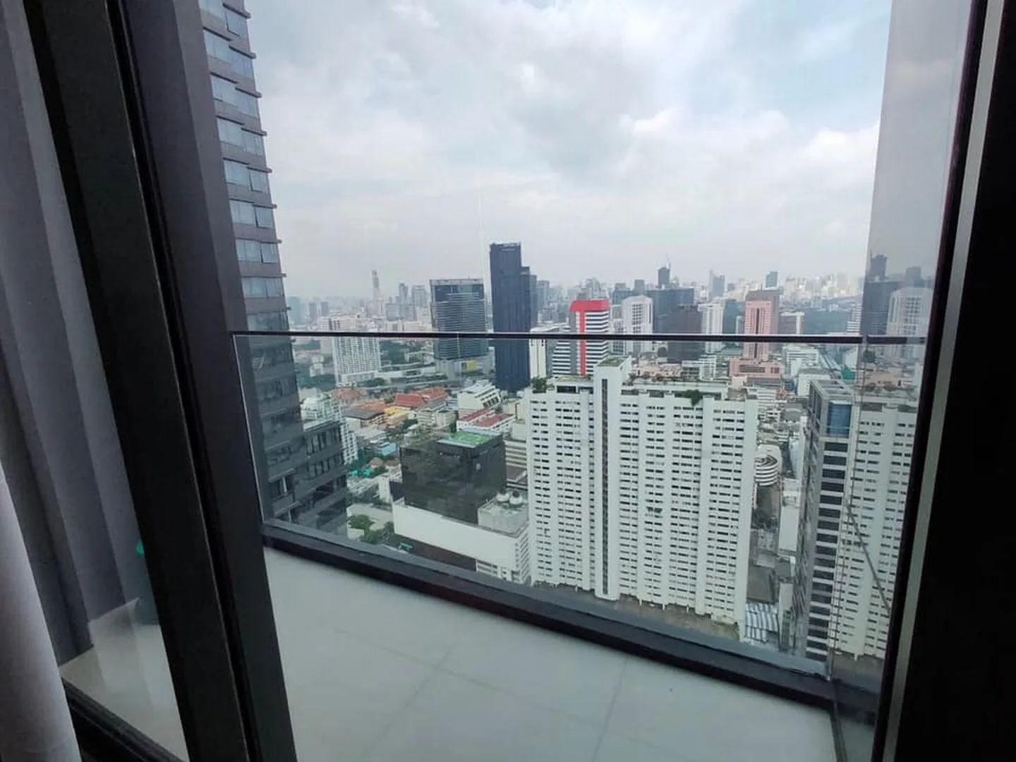Ashton Silom — photo 17