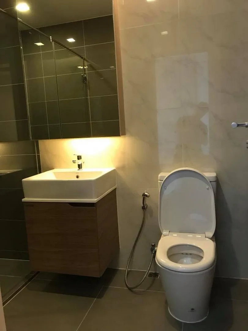 M Thonglor 10 — photo 10