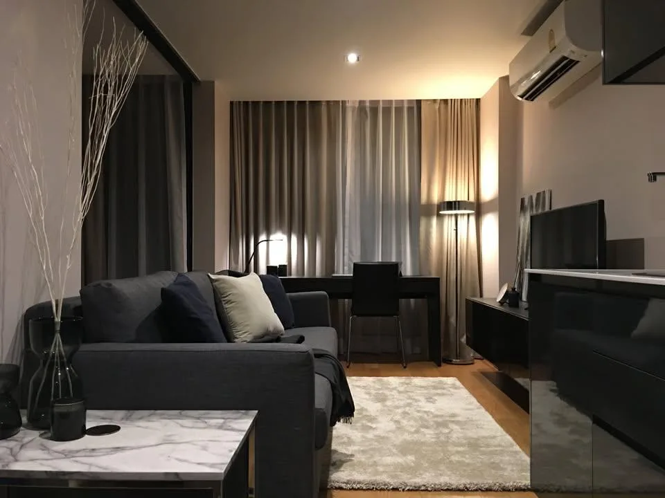Altitude Samyan - Silom — photo 1