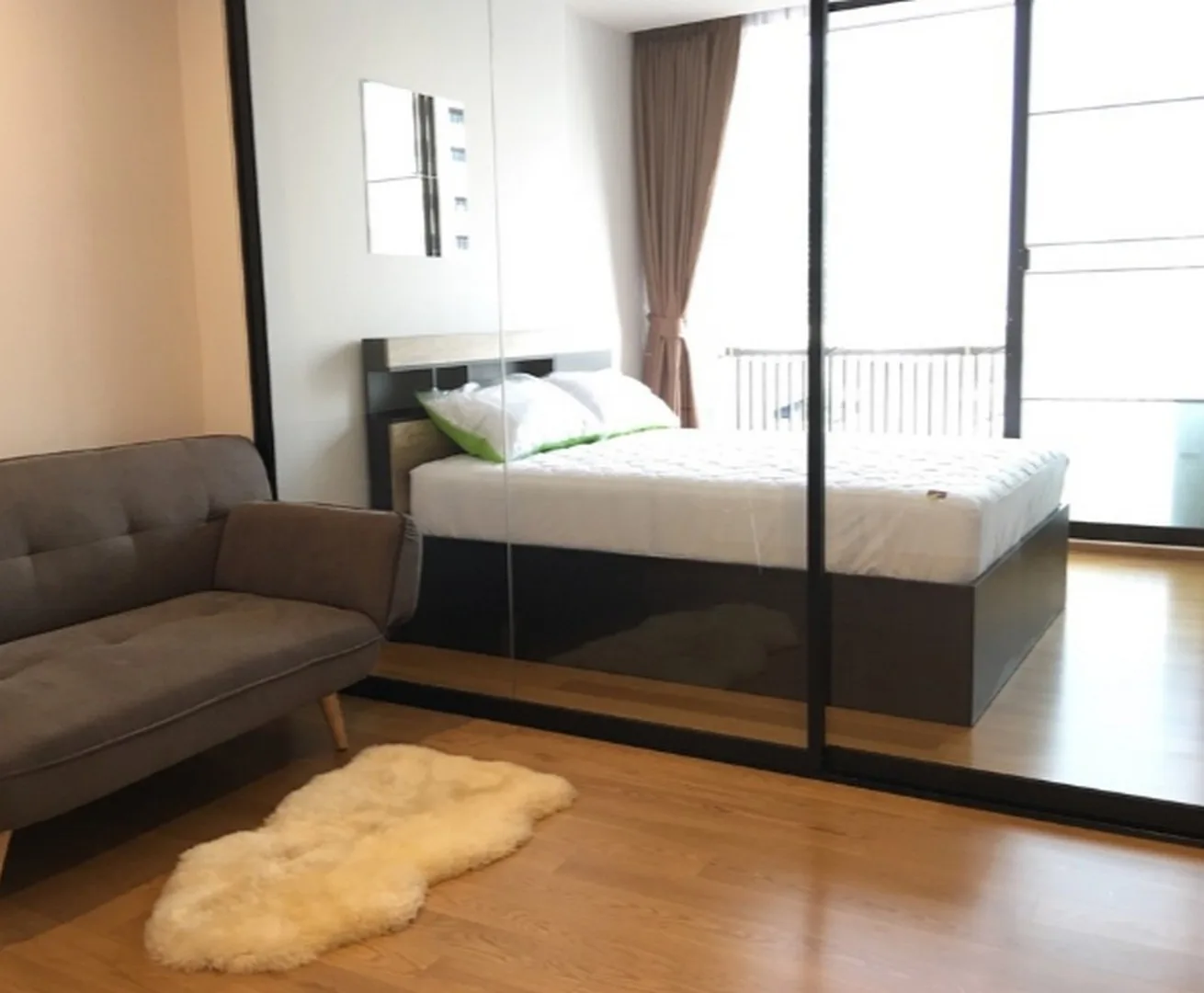 Noble Revolve Silom — photo 2