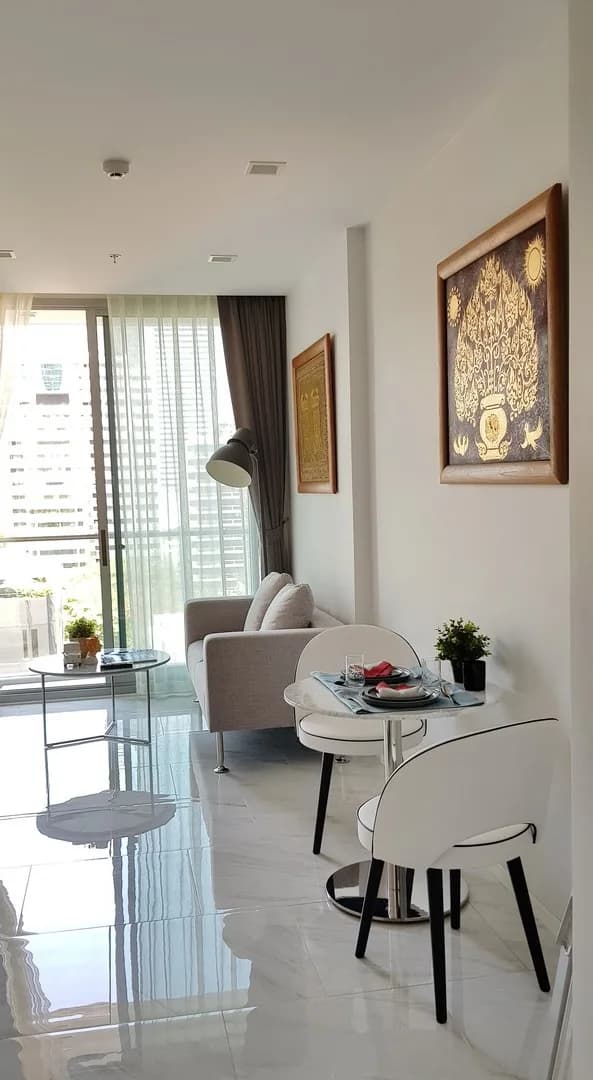 Hyde Sukhumvit 11 — photo 1