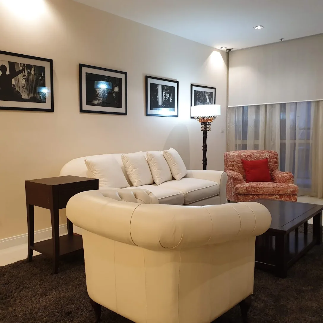 Athenee Residence — photo 1