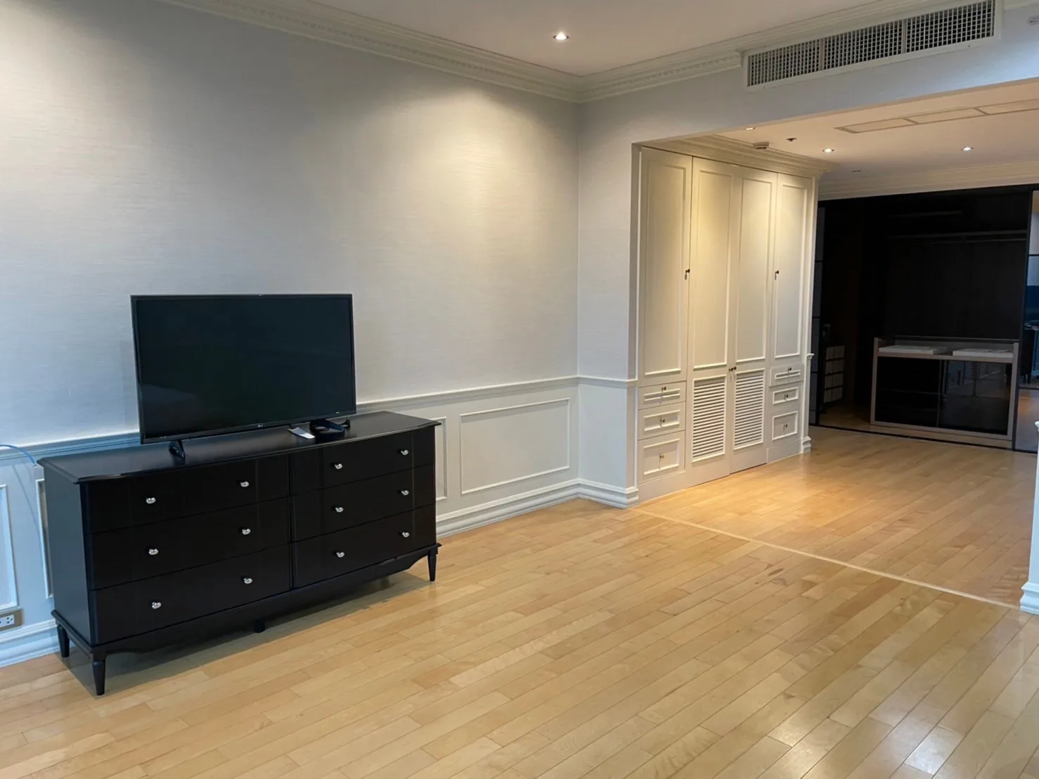 Athenee Residence — photo 12