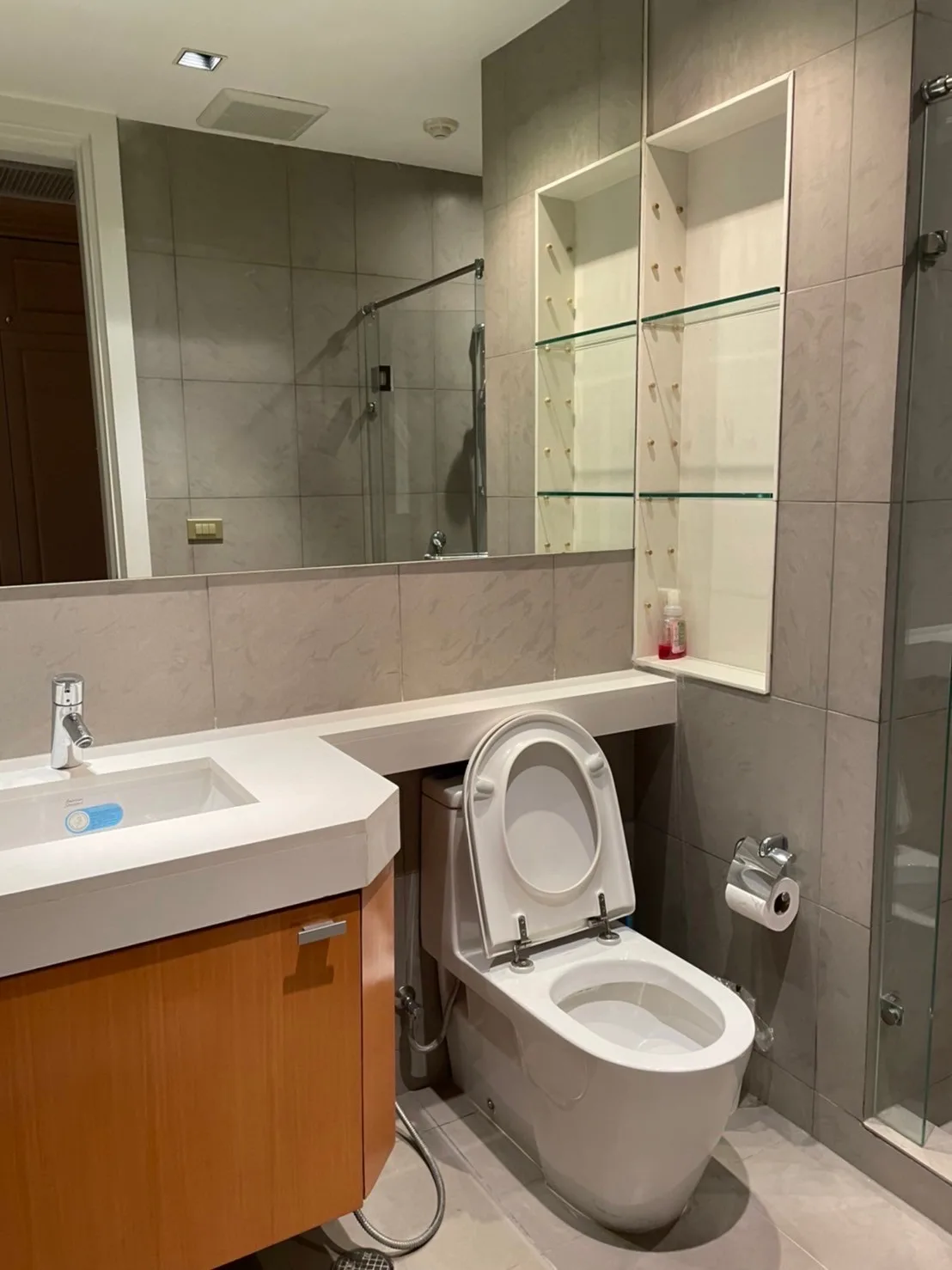 Athenee Residence — photo 19