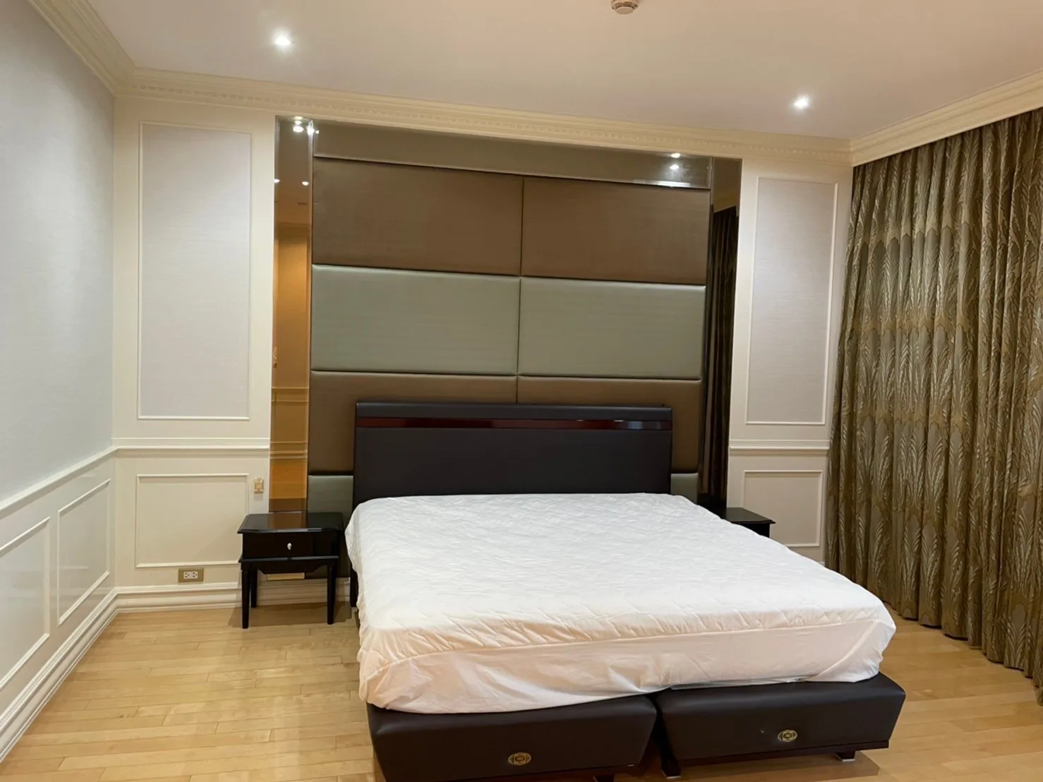 Athenee Residence — photo 10