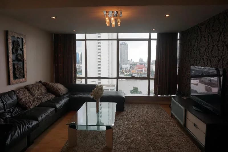 Baan Sathorn Chaopraya — photo 1