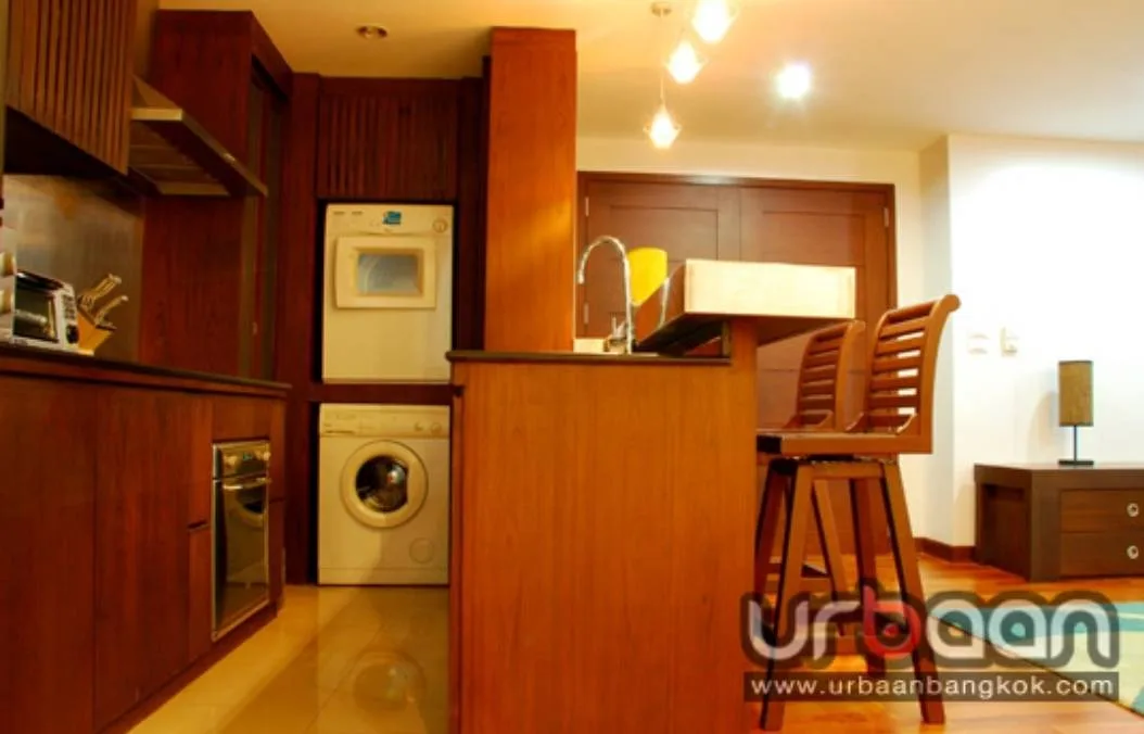 Urbana Langsuan — photo 3