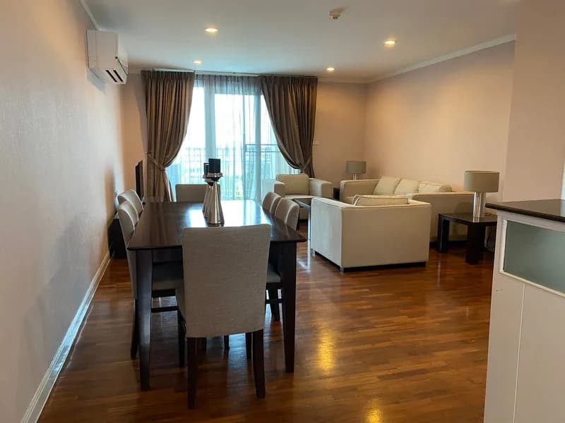 Baan Siri Sathorn Suanplu — photo 2