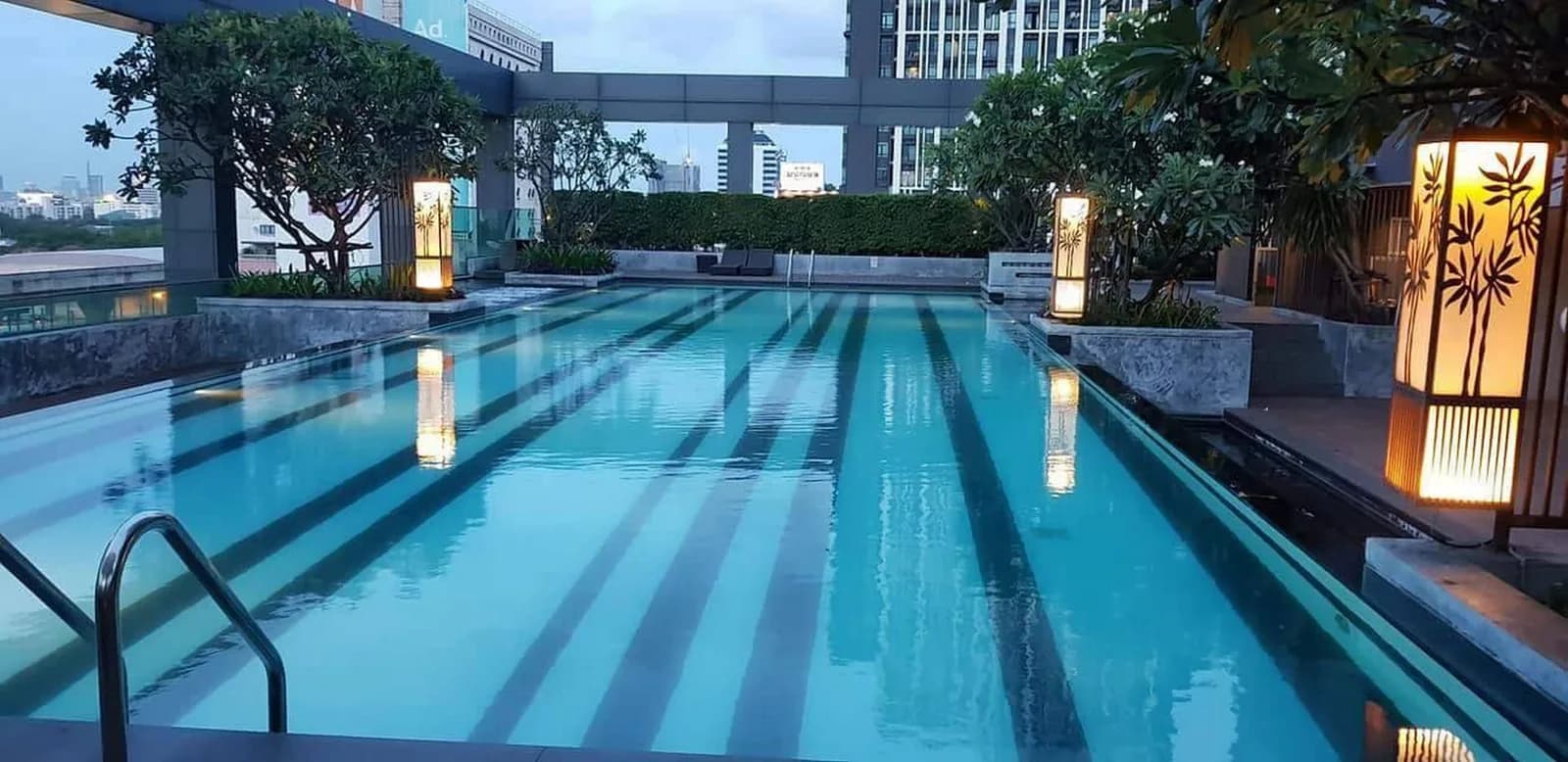 Thru Thonglor — photo 17