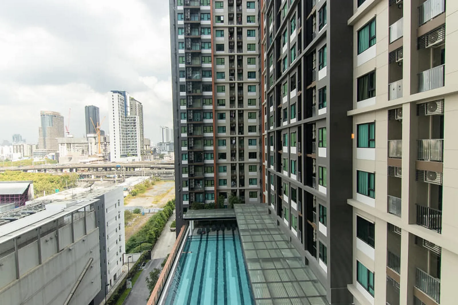 Life Asoke — photo 7