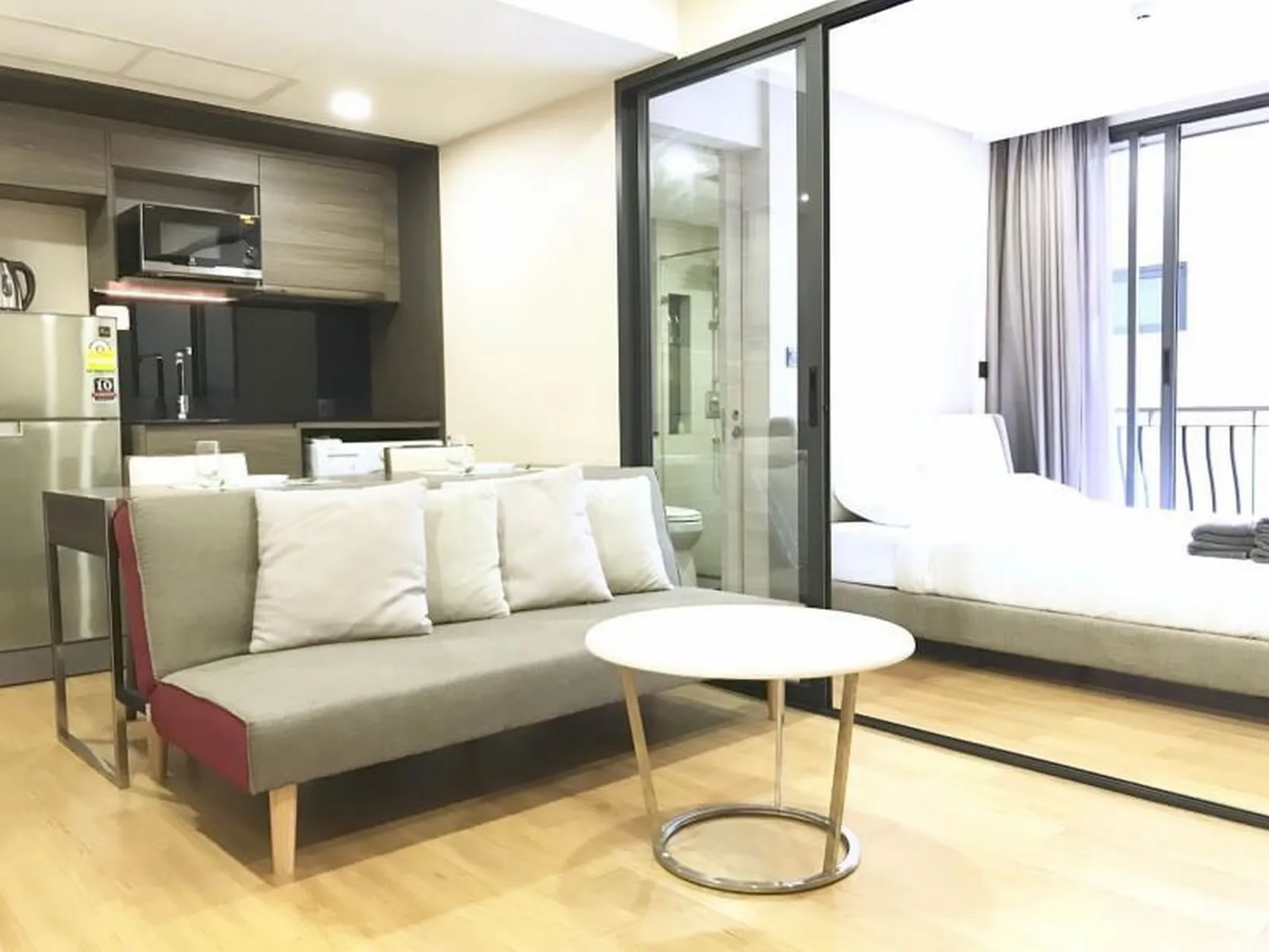 Klass Condo Langsuan — photo 1