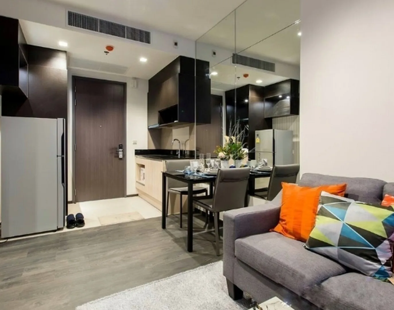 Edge Sukhumvit 23 — photo 4