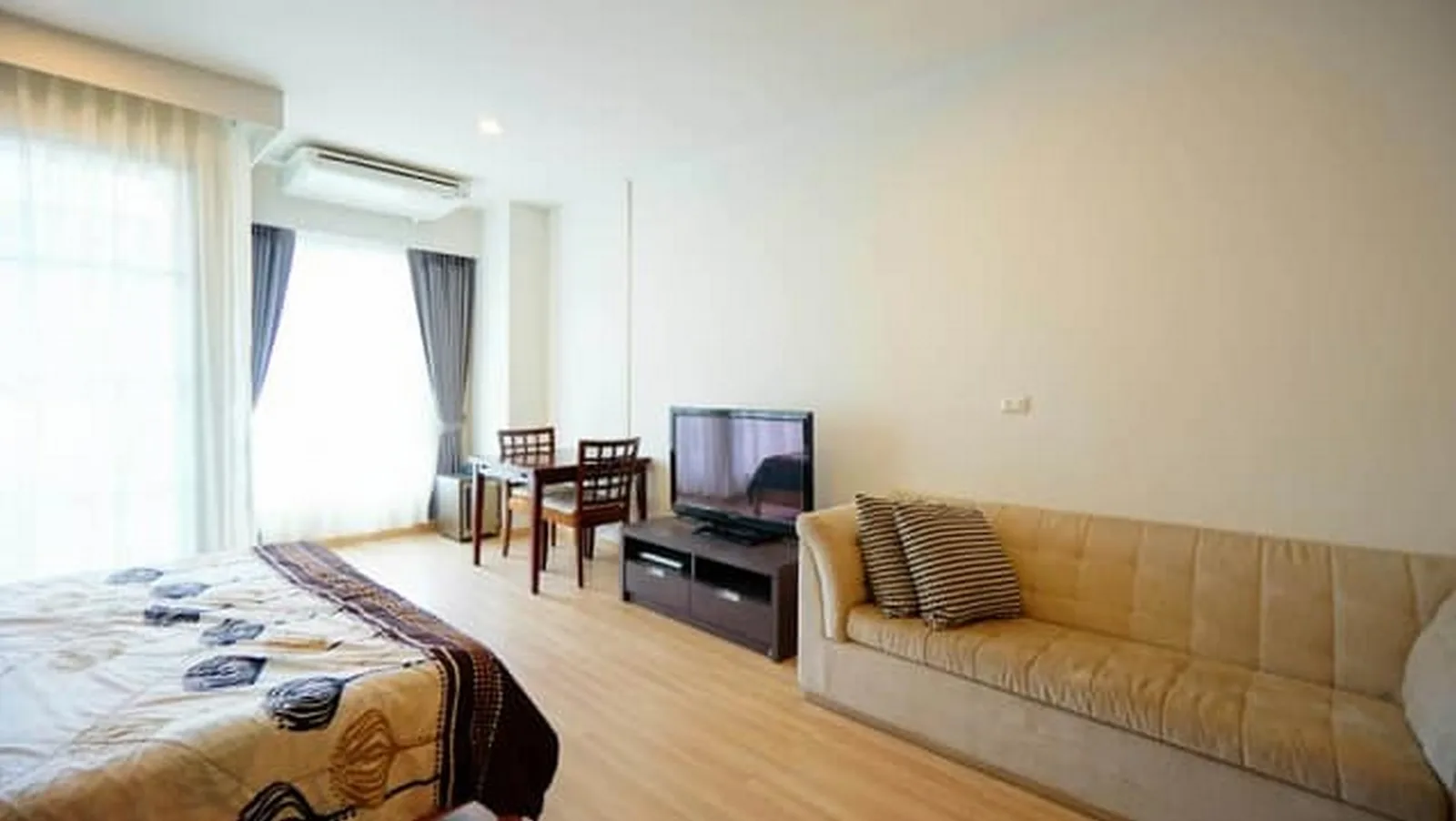 Citi Smart Sukhumvit 18 — photo 1