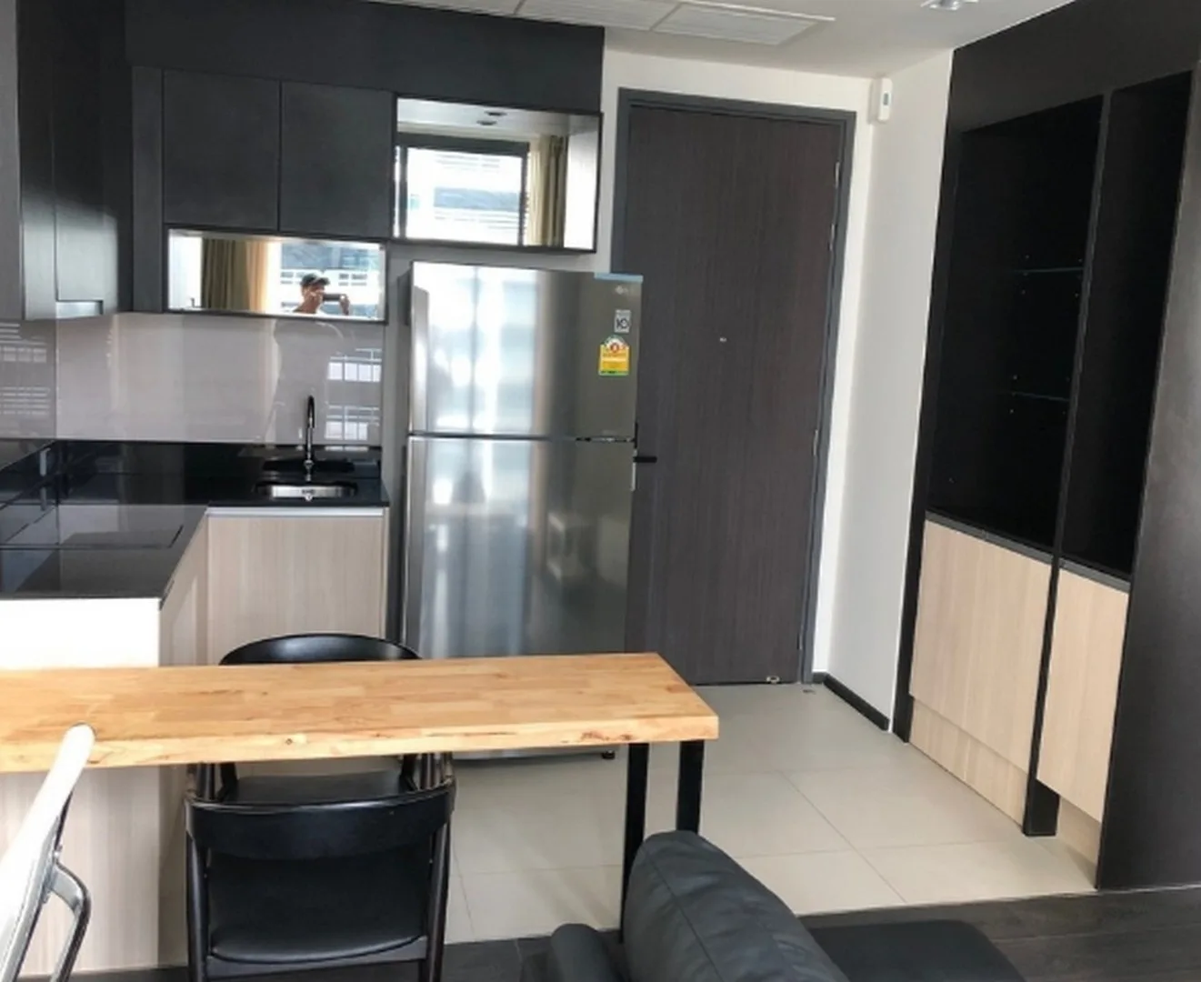 Edge Sukhumvit 23 — photo 1