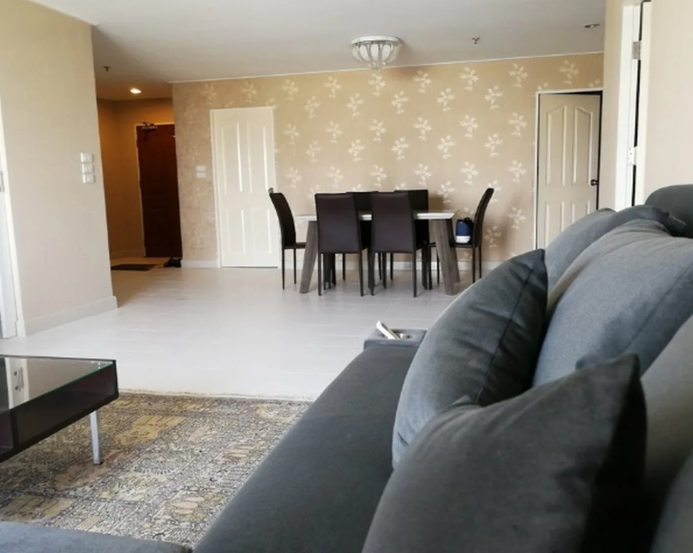 Master View Executive Place — photo 1