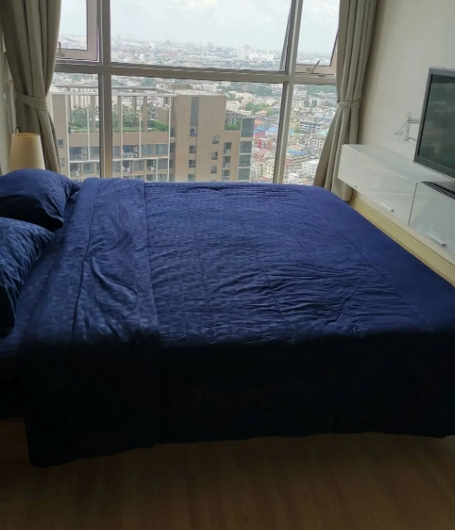 Sky Walk Condominium — photo 8