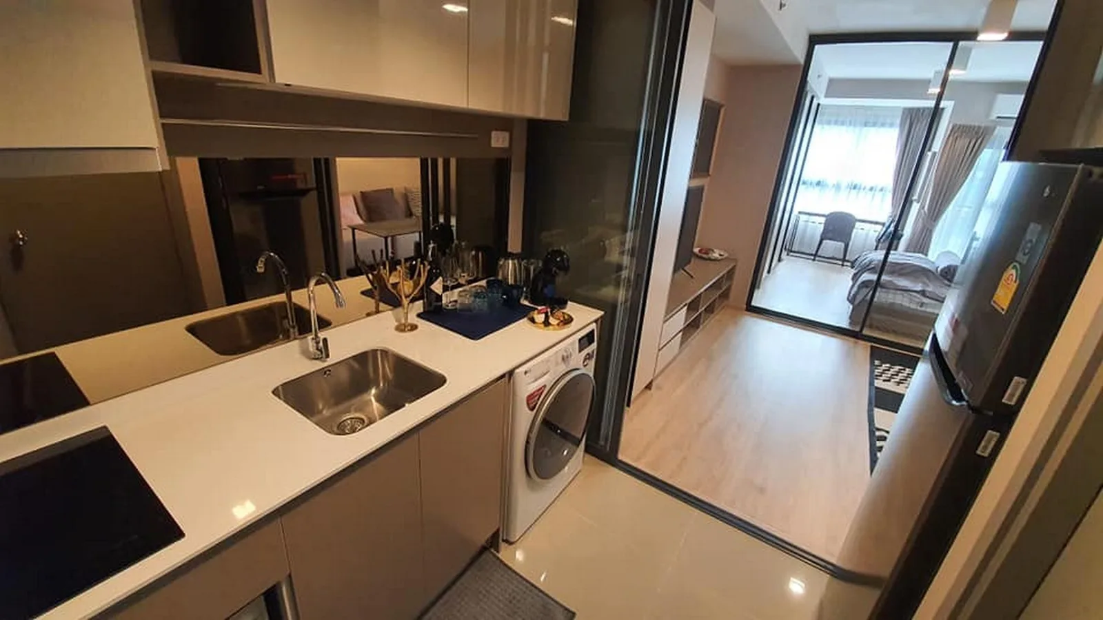Ideo Sathorn - Wongwian Yai — photo 14