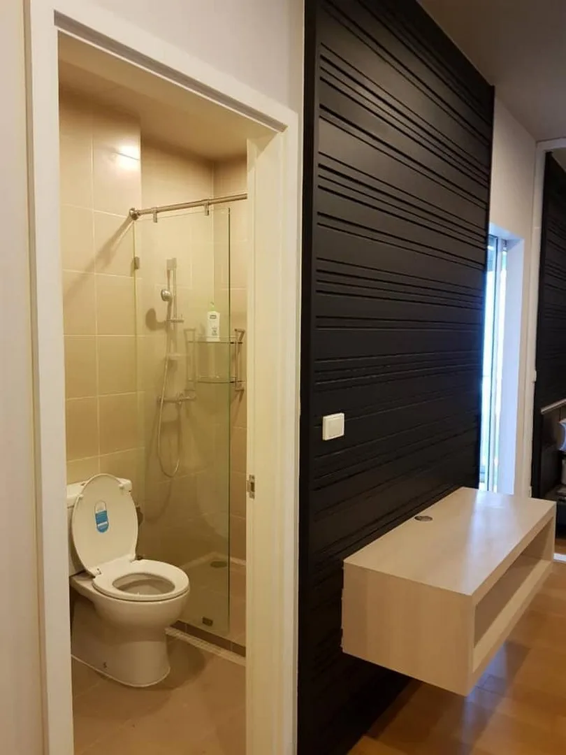 Hive Sathorn — photo 8