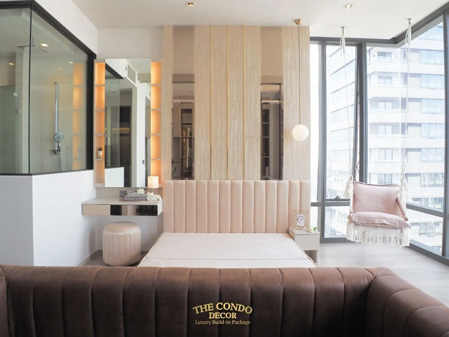 Ashton Silom — photo 10