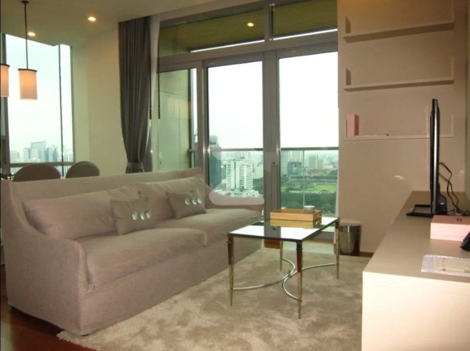 Oriental Residence — photo 1
