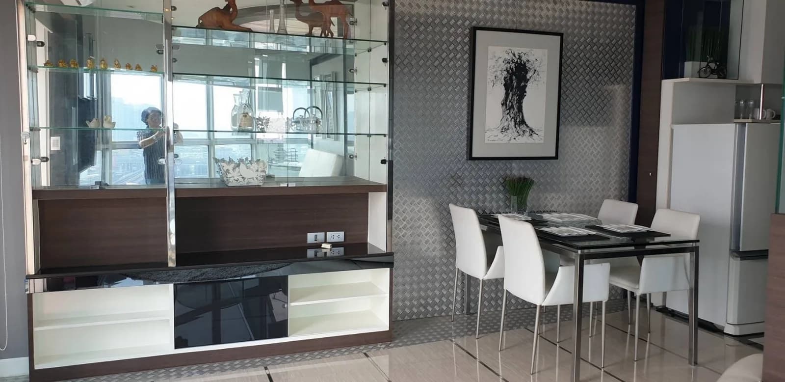 Sky Walk Condominium — photo 7