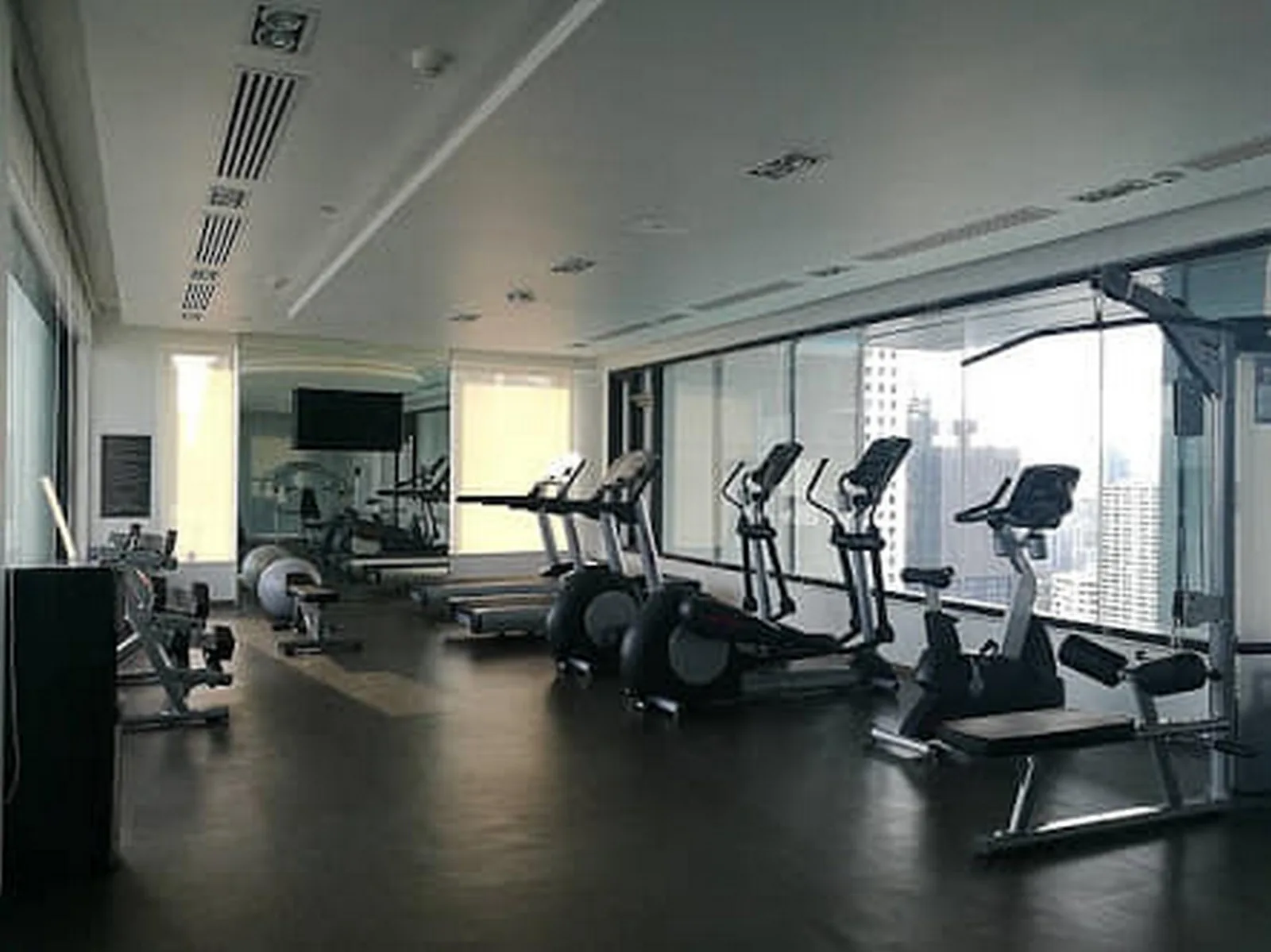Edge Sukhumvit 23 — photo 10