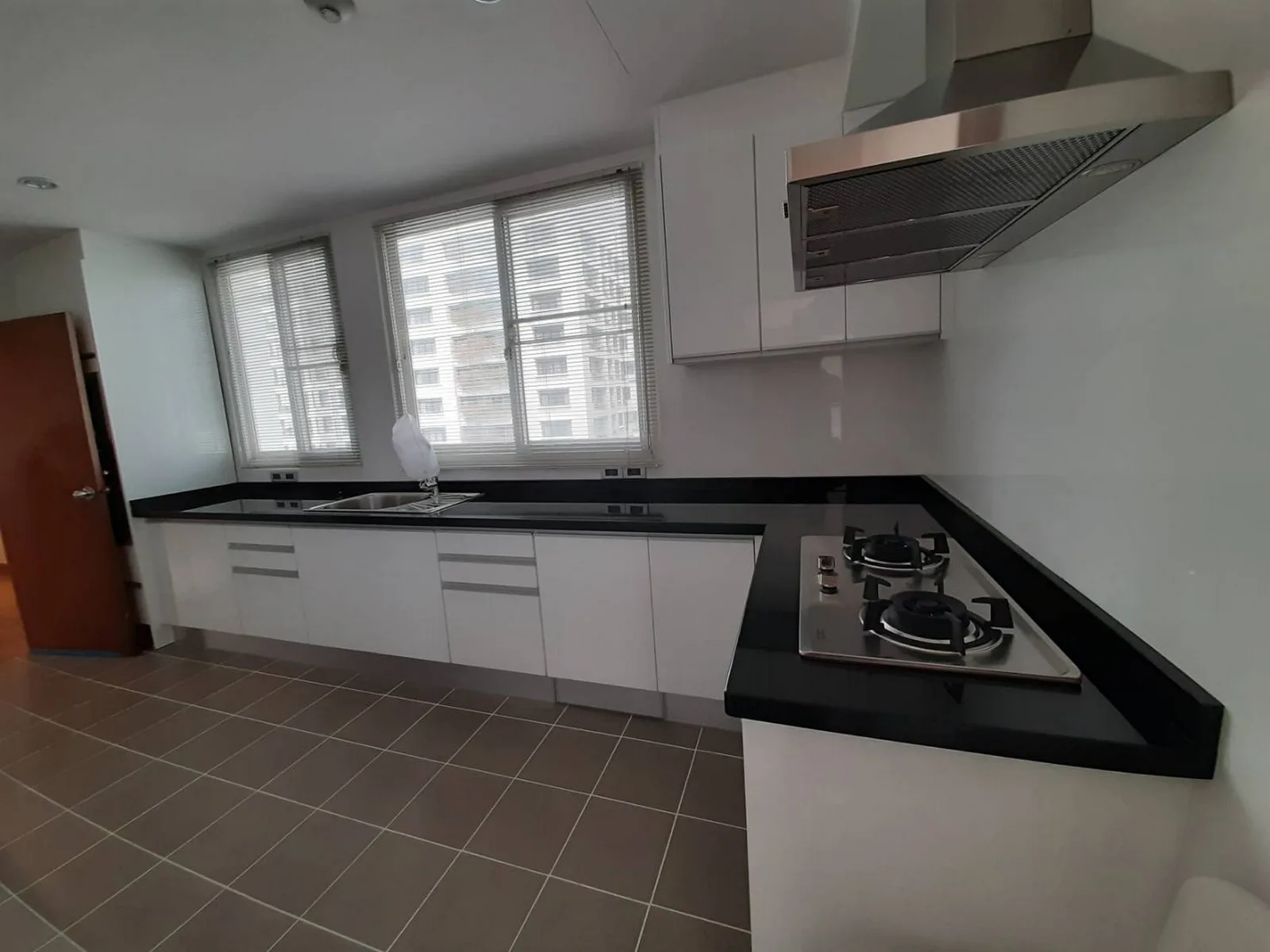 Sawang Apartment — photo 1