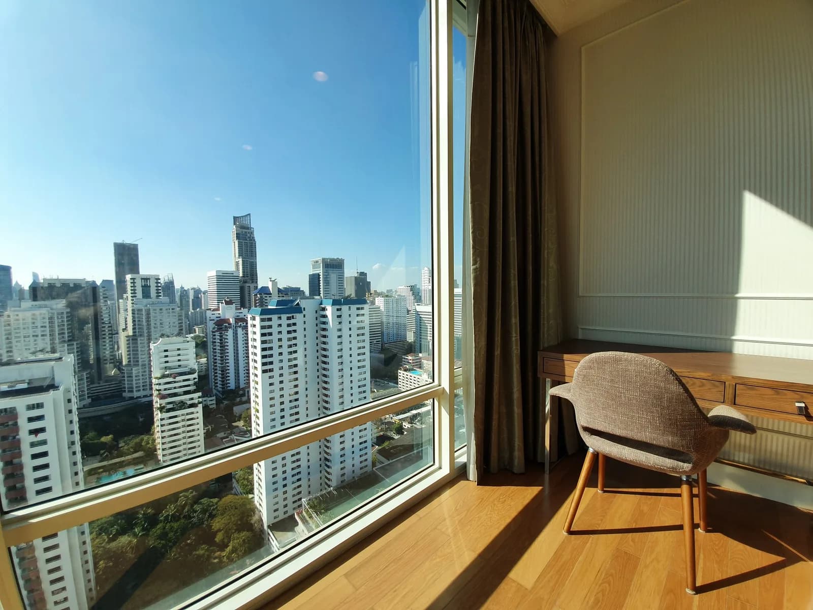 Royce Private Residences — photo 4