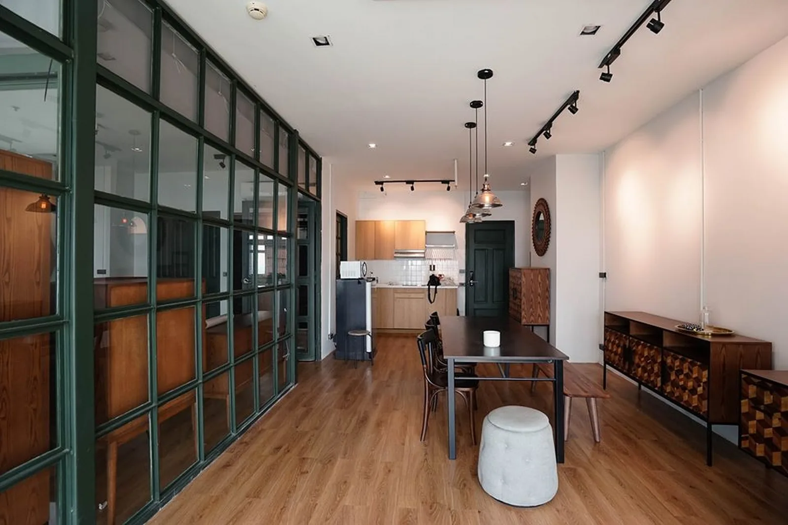 Baan Sathorn Chaopraya — photo 1