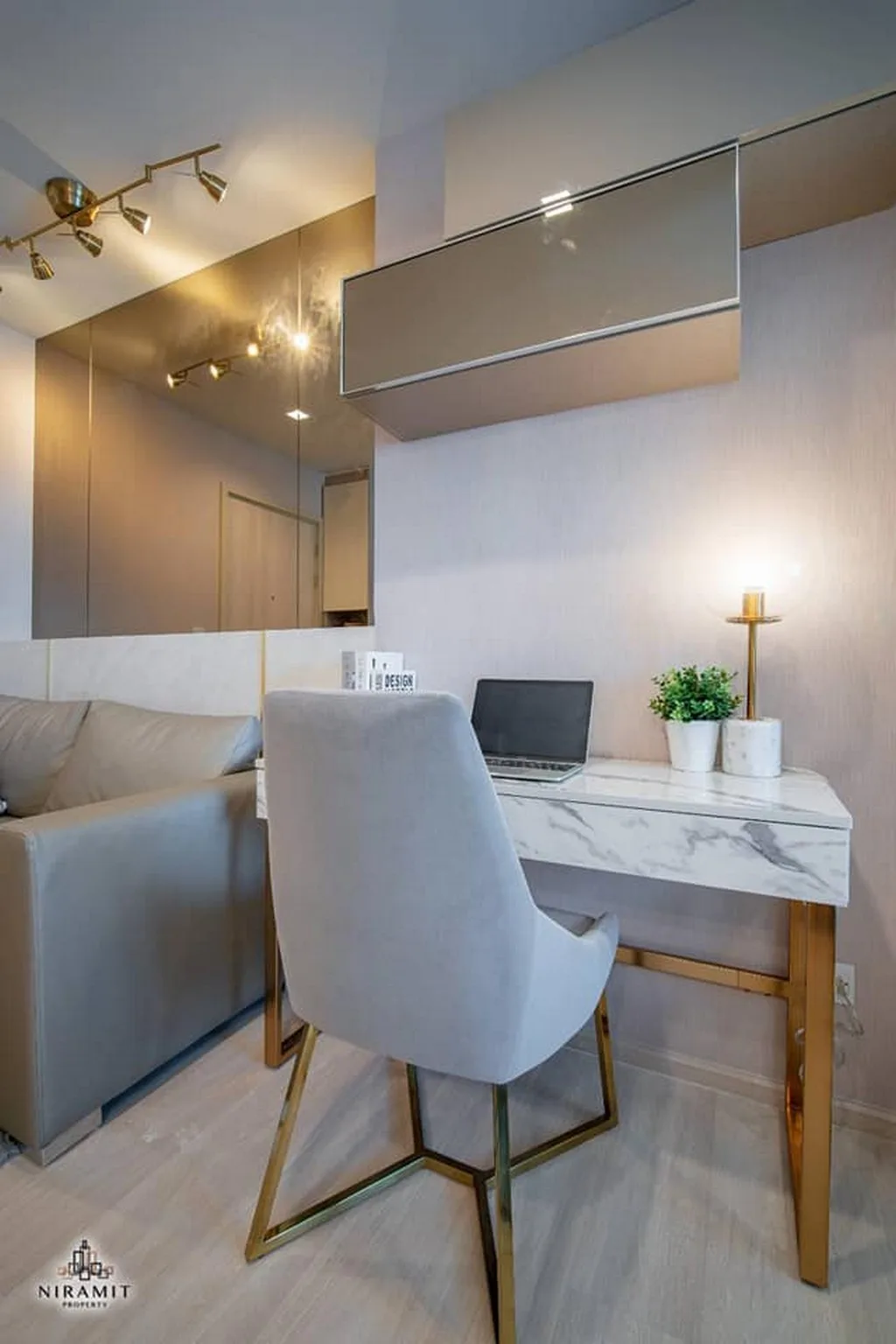 Edge Sukhumvit 23 — photo 2
