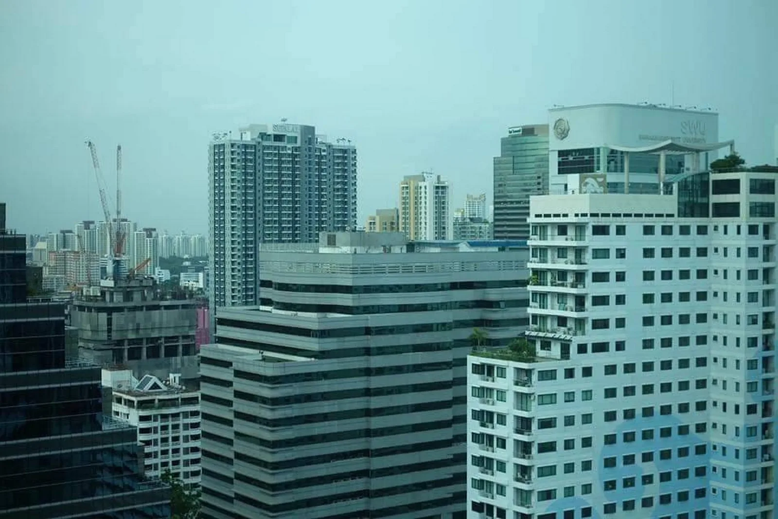 The Room Sukhumvit 21 — photo 3