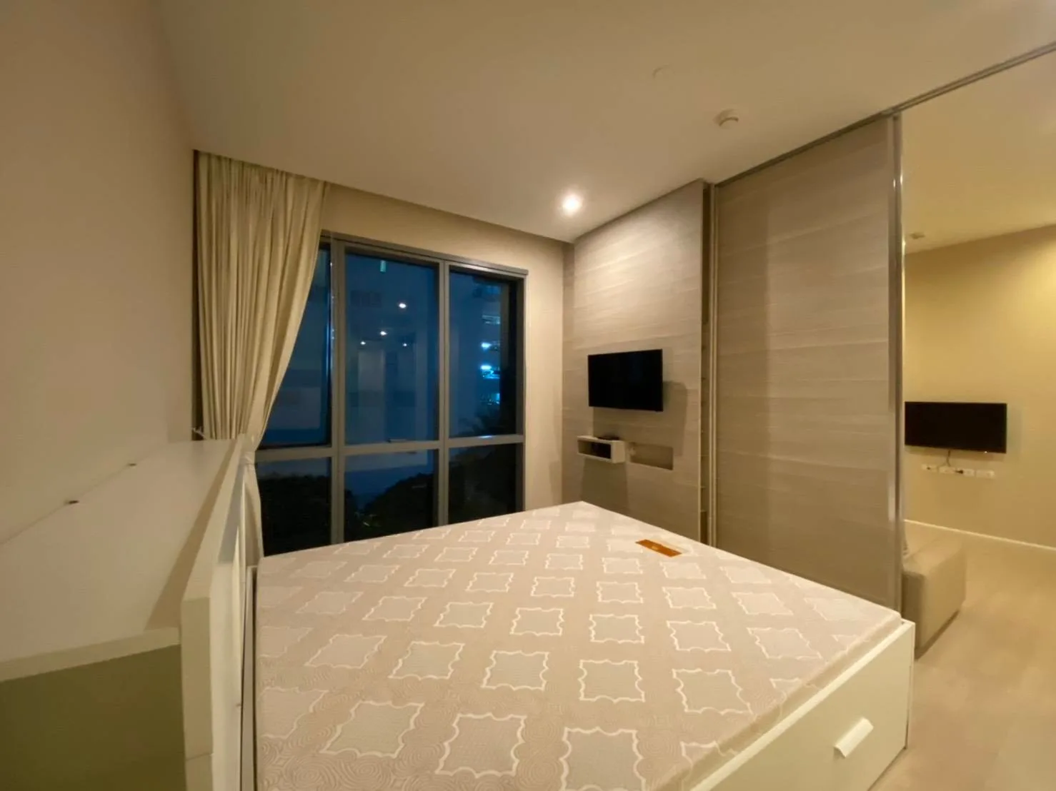 The Room Sukhumvit 21 — photo 14
