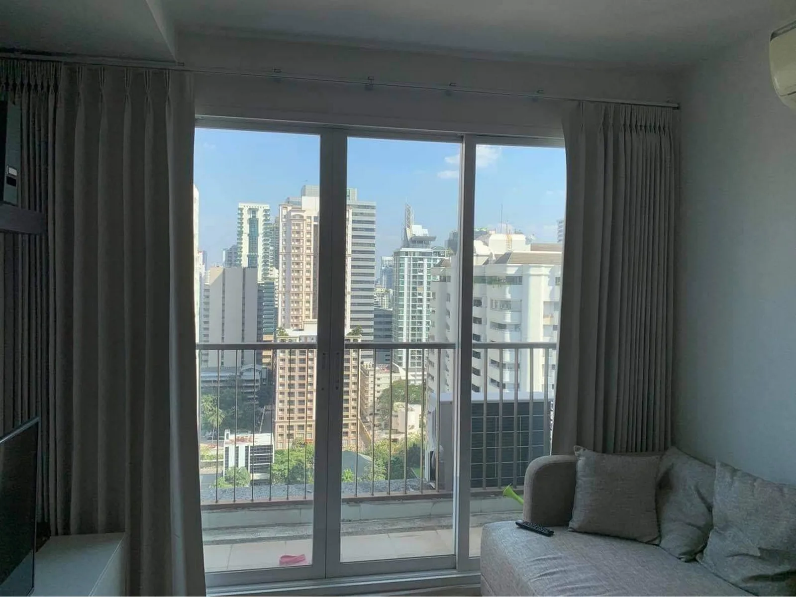 15 Sukhumvit Residences — photo 2