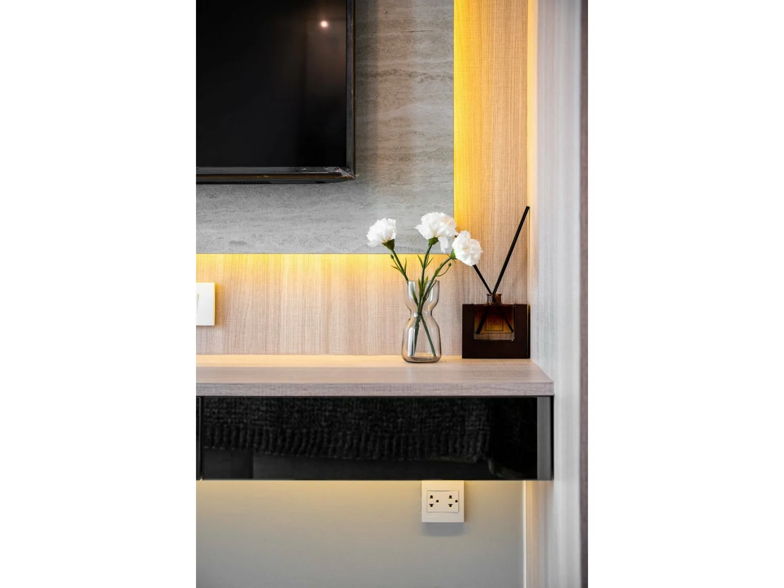 Life One Wireless — photo 10
