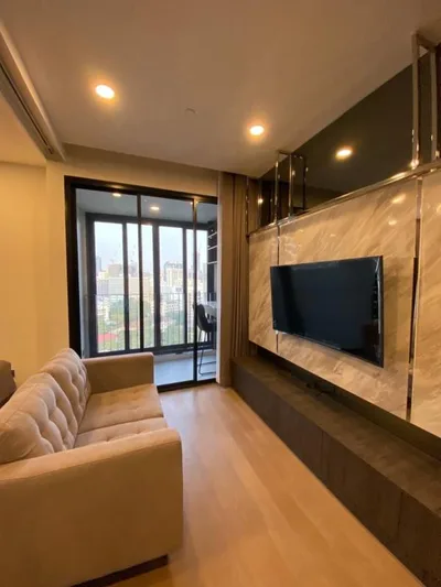 Ashton Chula - Silom