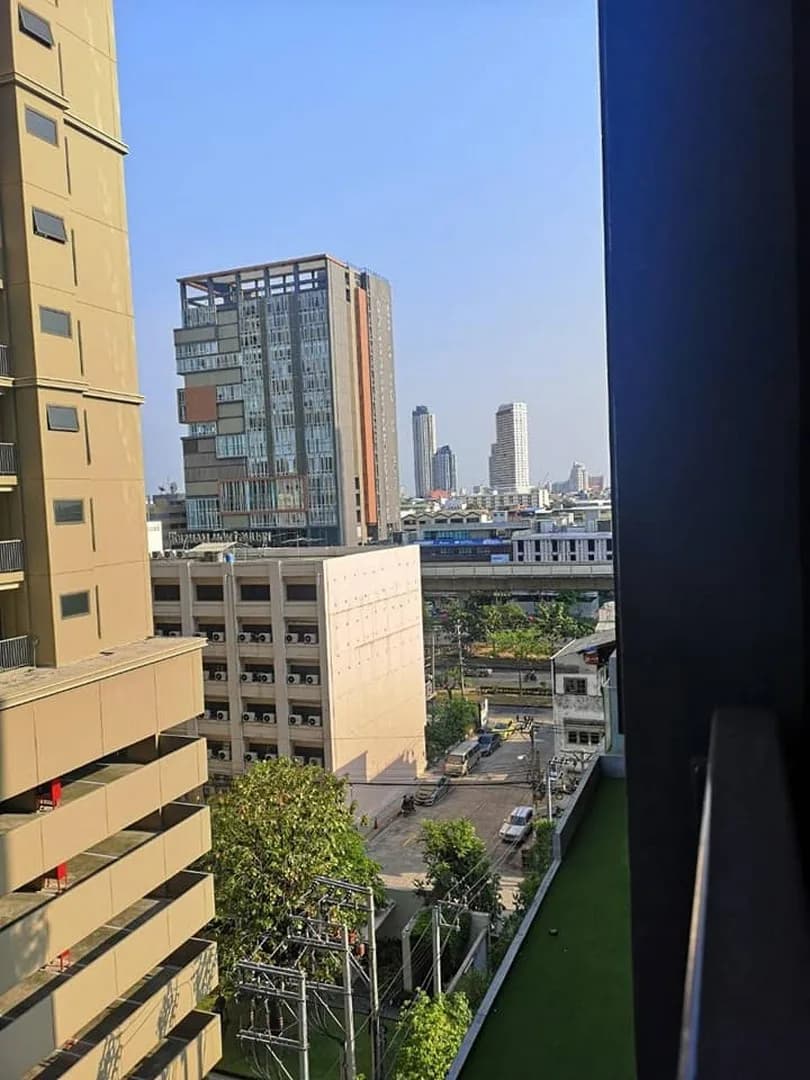Ideo Sathorn - Wongwian Yai — photo 11