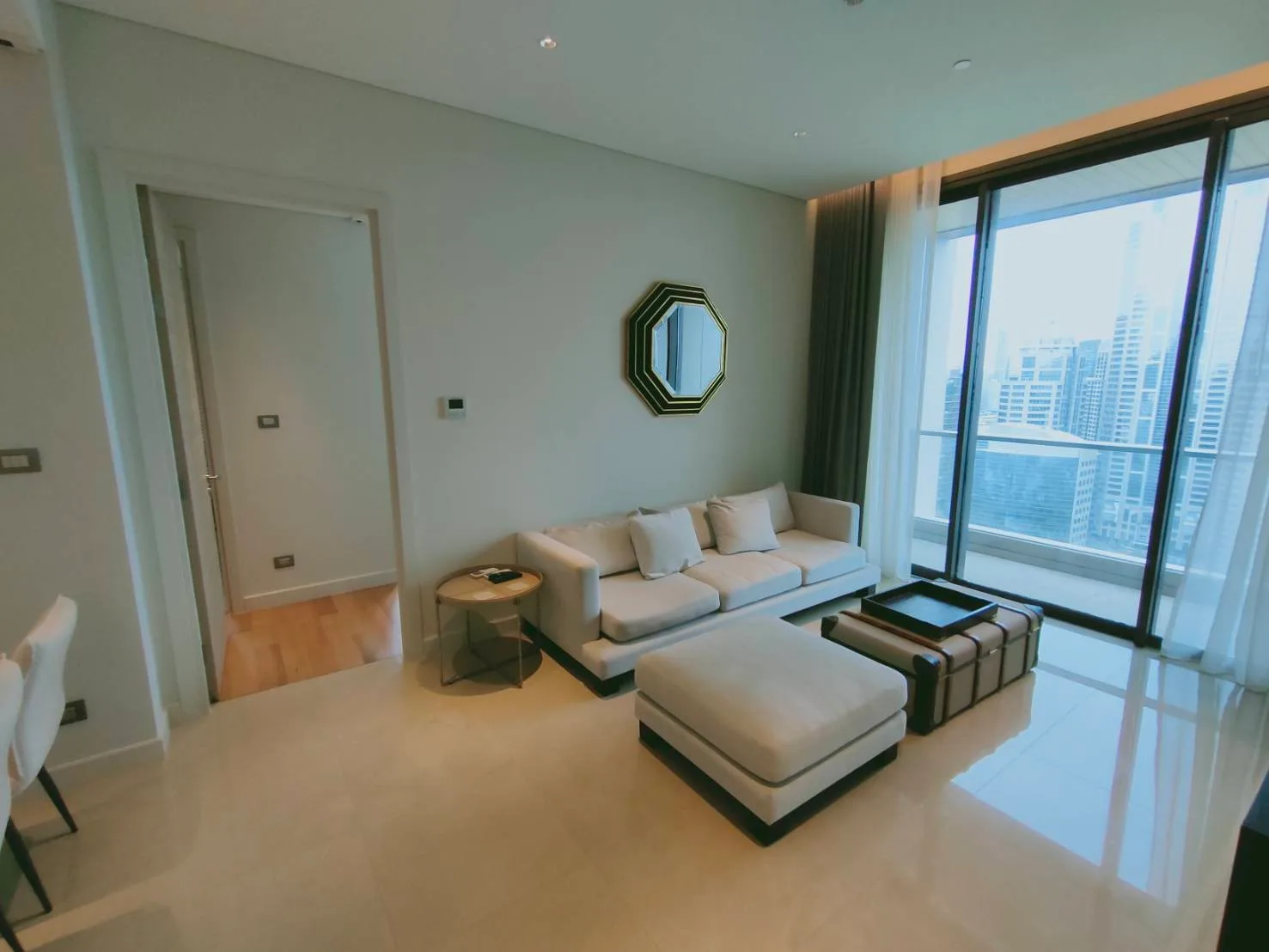 Sindhorn Residence — photo 2