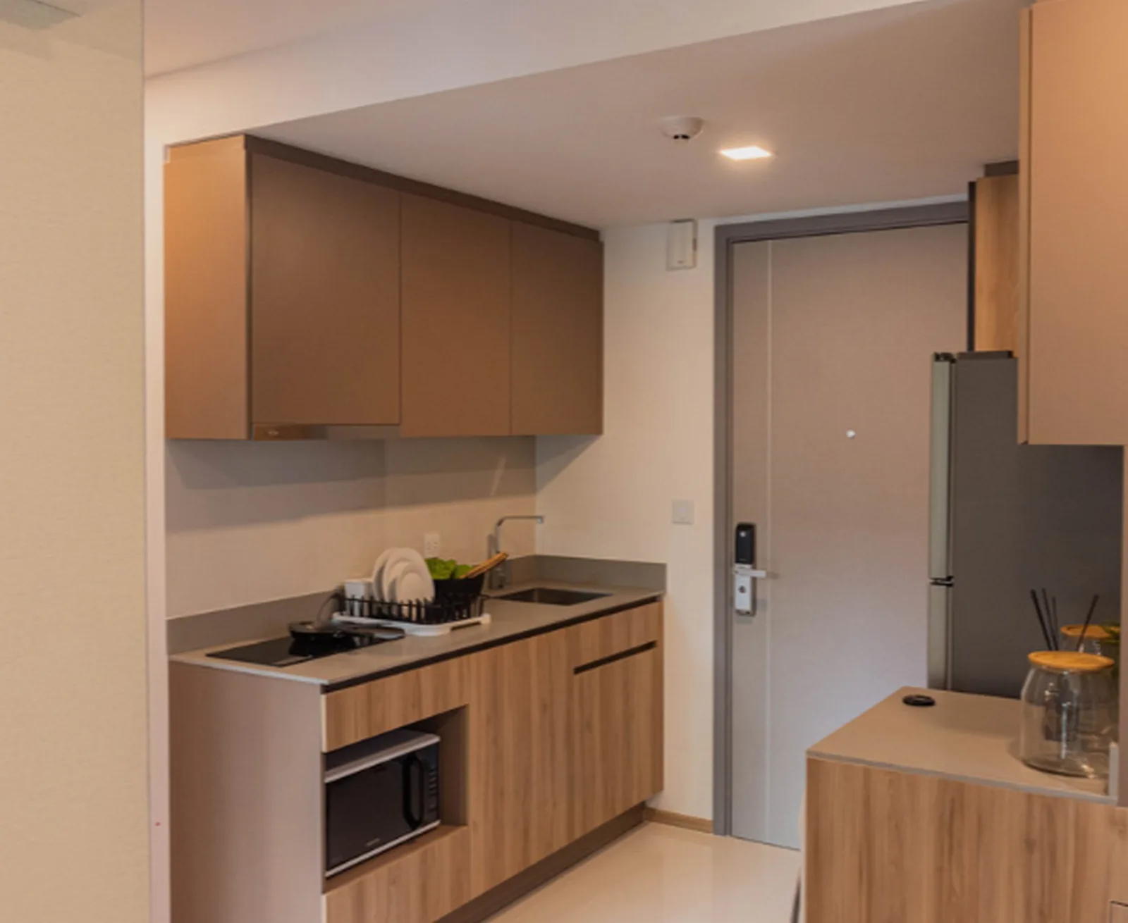 Taka Haus Ekamai 12 — photo 8