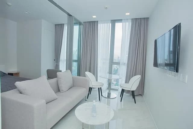 Hyde Sukhumvit 11 — photo 4