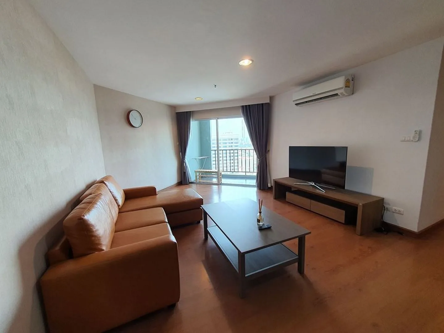 Belle Grand Rama 9 — photo 10