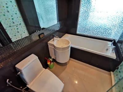 Rhythm Sathorn