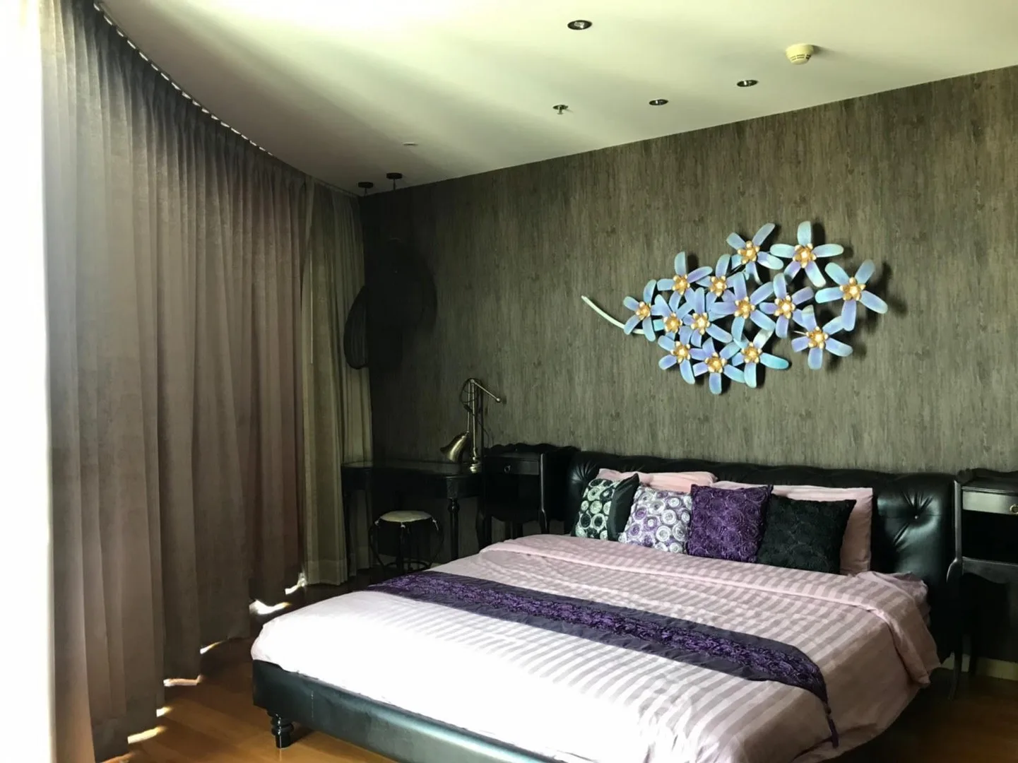 Sky Walk Condominium — photo 6