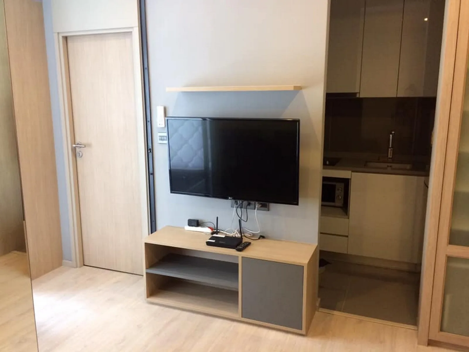 M Thonglor 10 — photo 1
