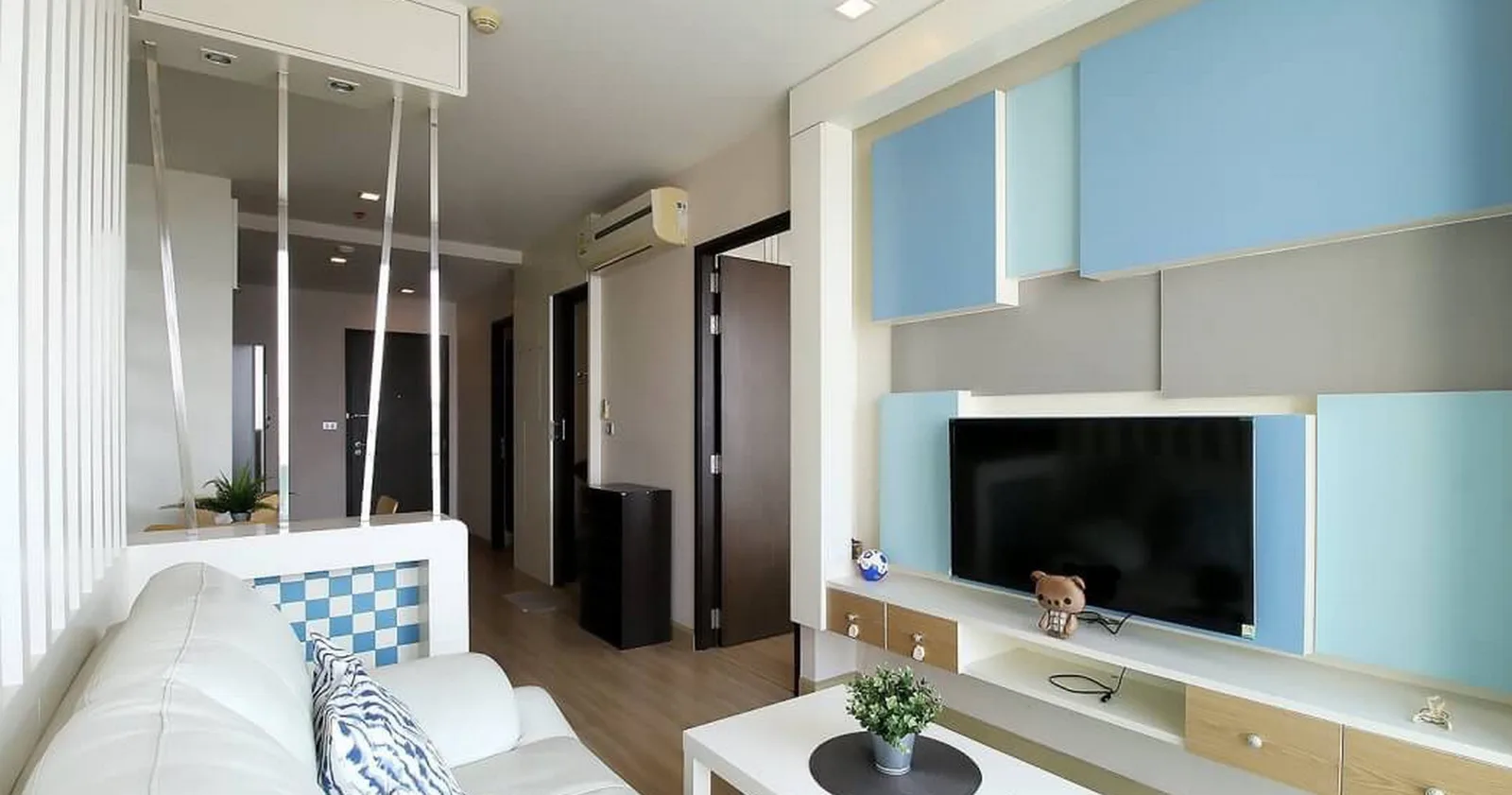 Sky Walk Condominium — photo 11