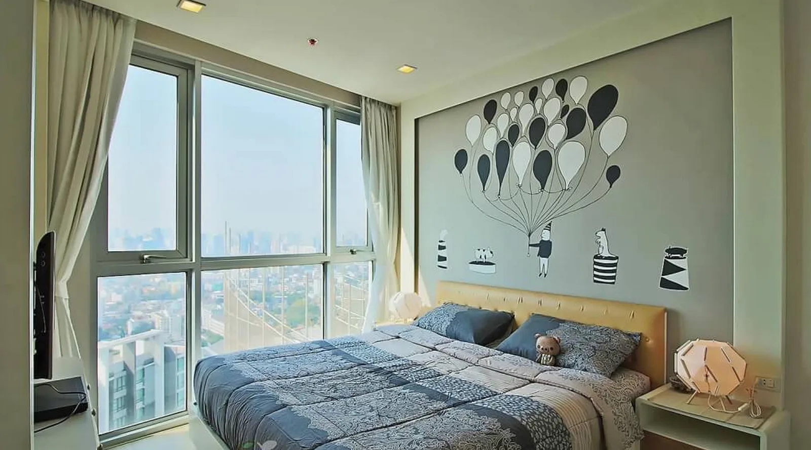 Sky Walk Condominium — photo 7