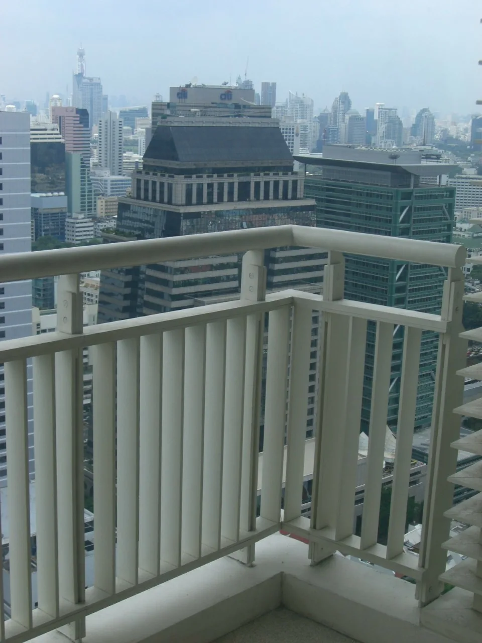 The Empire Place — photo 13