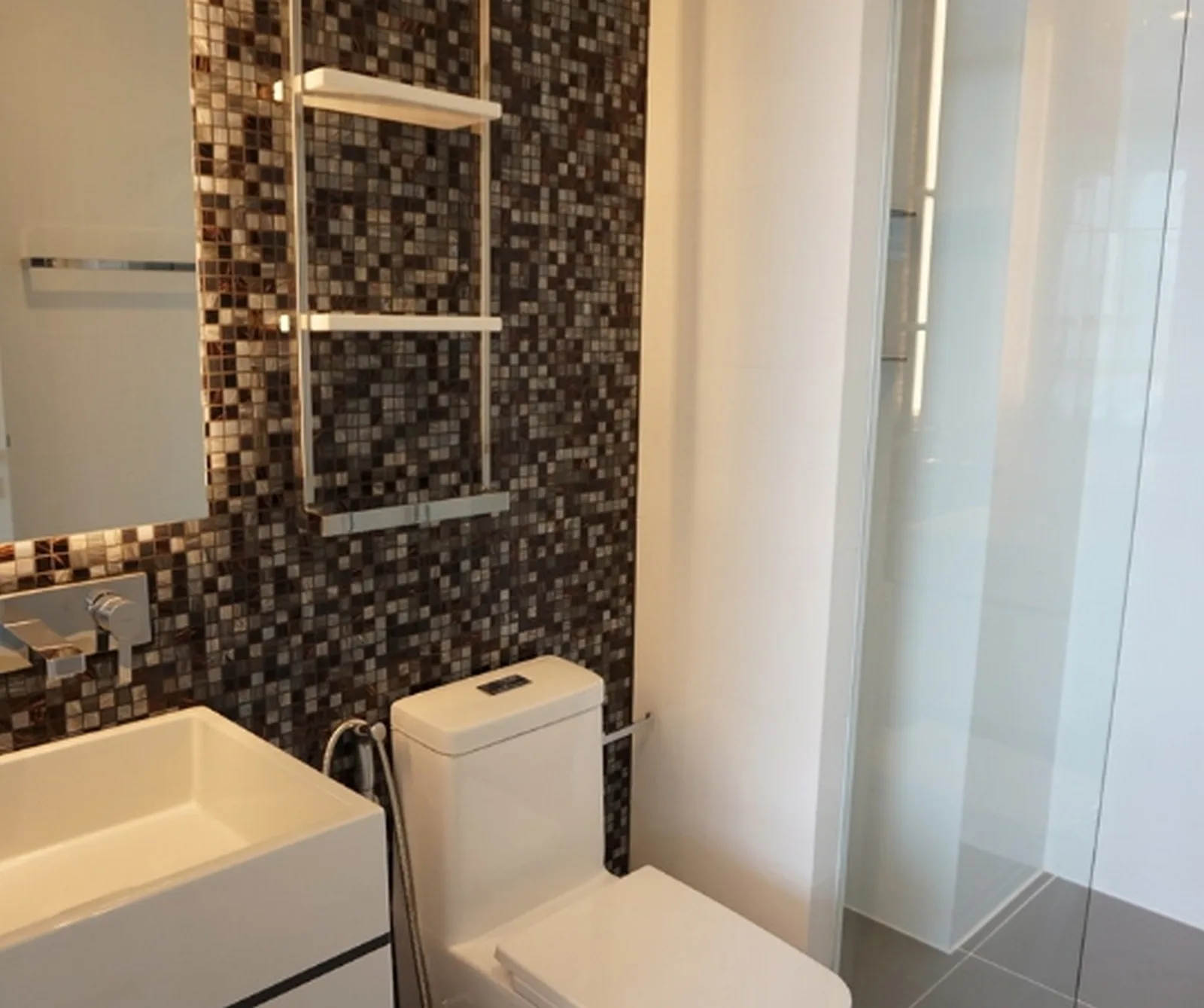 The Room Sukhumvit 69 — photo 2