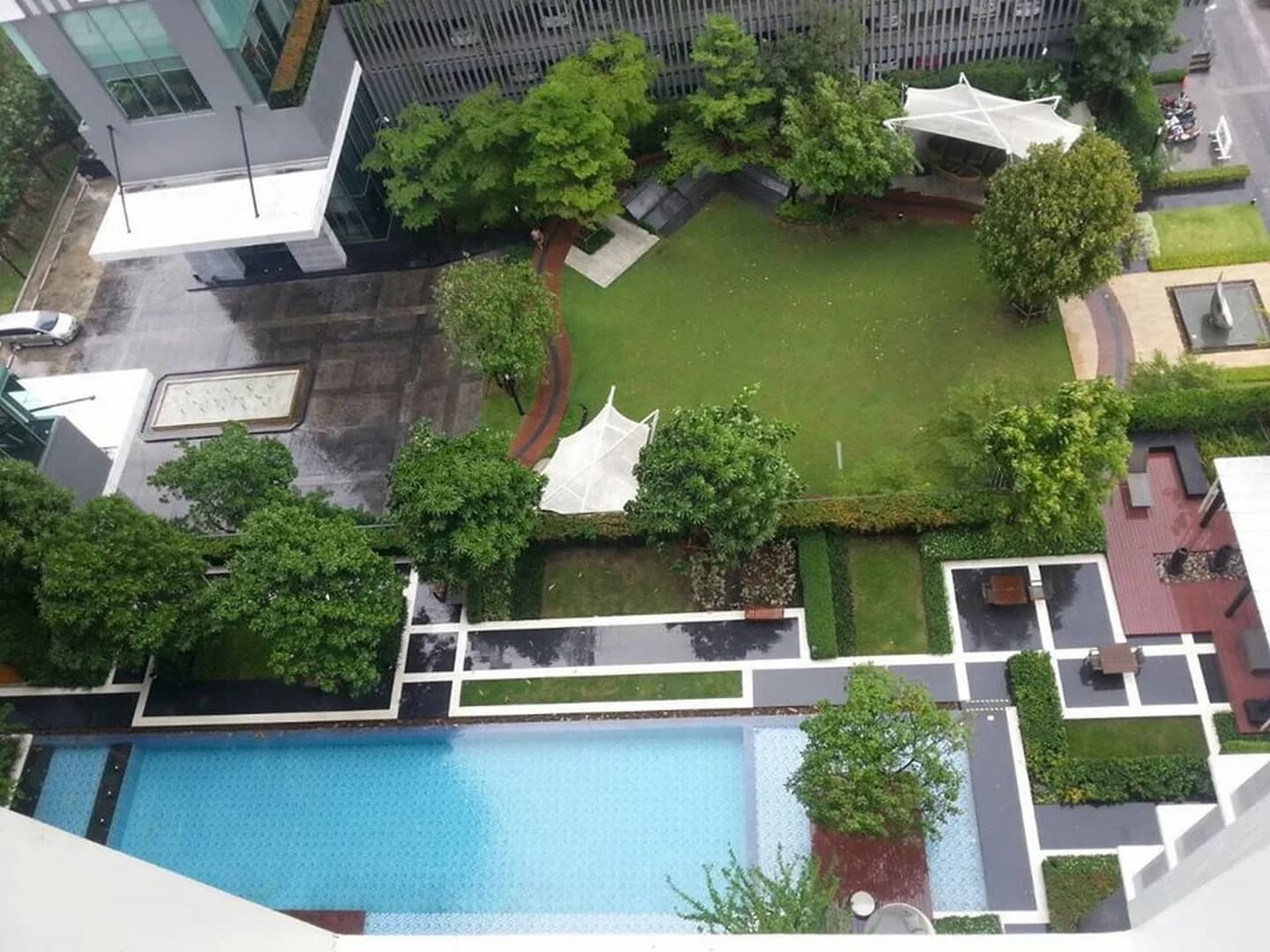 Ideo Mobi Sukhumvit 81 — photo 6