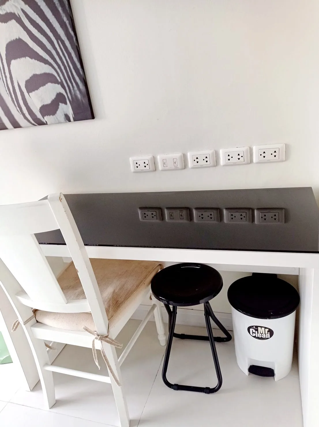 The Trendy Condominium — photo 10
